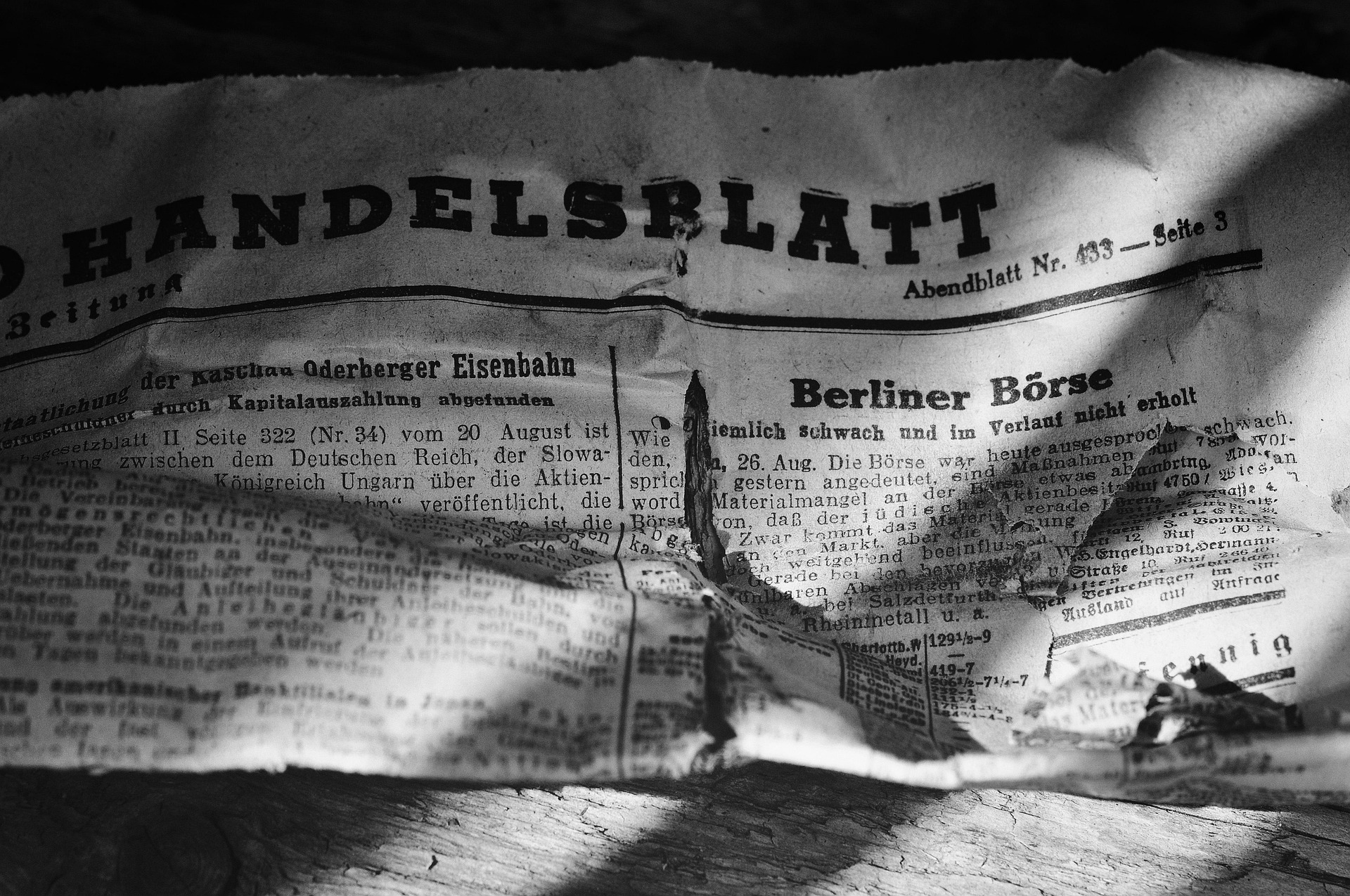 Pezibear Newspaper 664624 1920